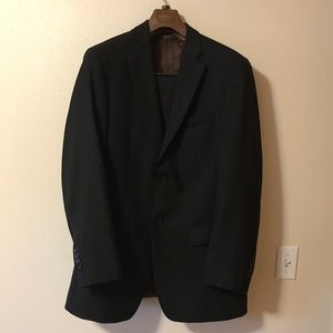 Men’s Black Suit Caravelli 40L 34W